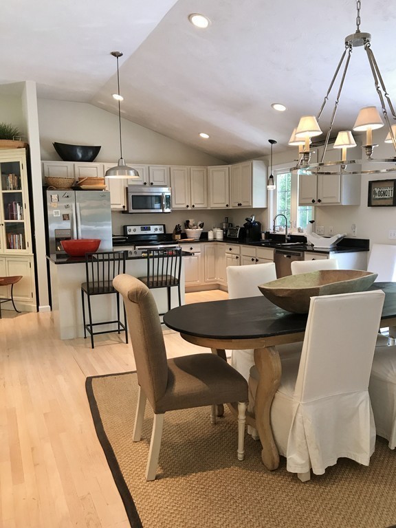 11 Glenview Street Upton, MA 01568 - Photo 9 of 29