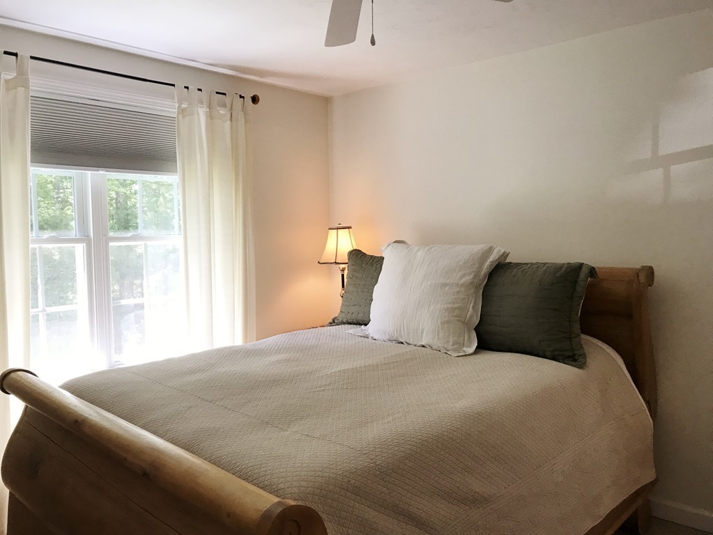 11 Glenview Street Upton, MA 01568 - Photo 10 of 29