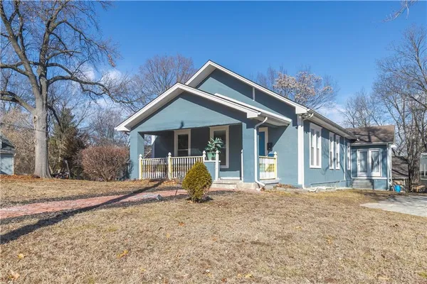 $234,900 | 9400 East 9th Street South, Independence, MO 64053