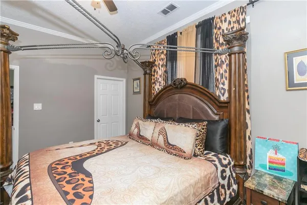 $229,900 | 9400 East 9th Street South, Independence, MO 64053