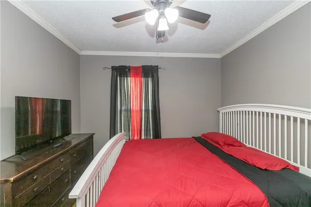 $244,900 | 9400 East 9th Street South, Independence, MO 64053