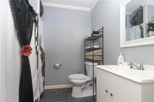 $244,900 | 9400 East 9th Street South, Independence, MO 64053