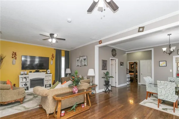 $229,900 | 9400 East 9th Street South, Independence, MO 64053