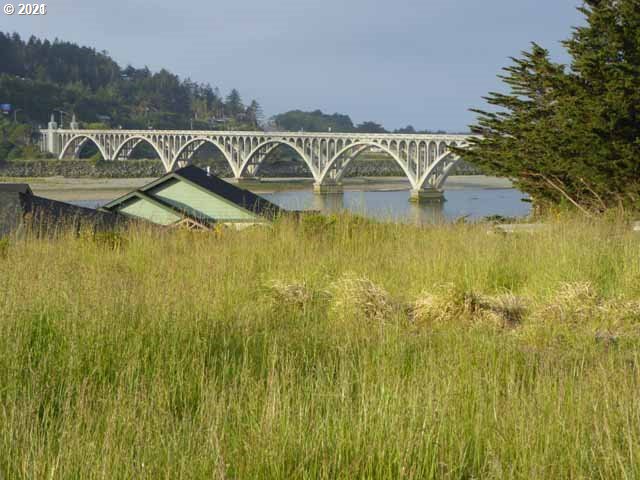 Hume Road Gold Beach, OR 97444 - Photo 3 of 4 Gallery Image 3