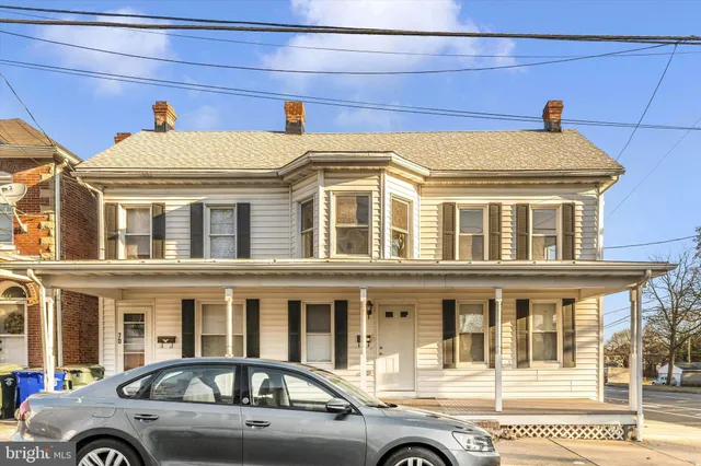 $1,545 | 72 Wayside Avenue, Hagerstown, MD 21740