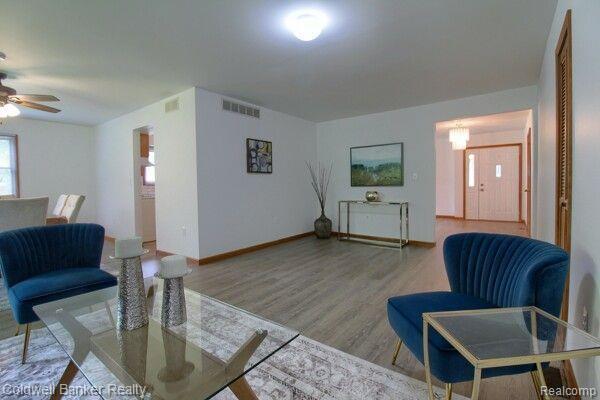47838 Hull Road Belleville, MI 48111 - Photo 13 of 30