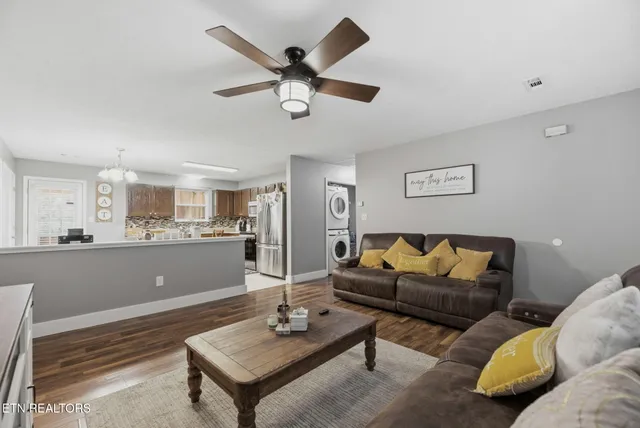 $324,500 | 7548 Lyle Bend Lane, Knoxville, TN 37918