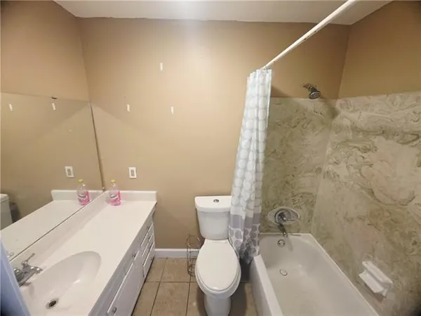 $1,600 | 6910 Bunker Hill Road, New Orleans, LA 70127