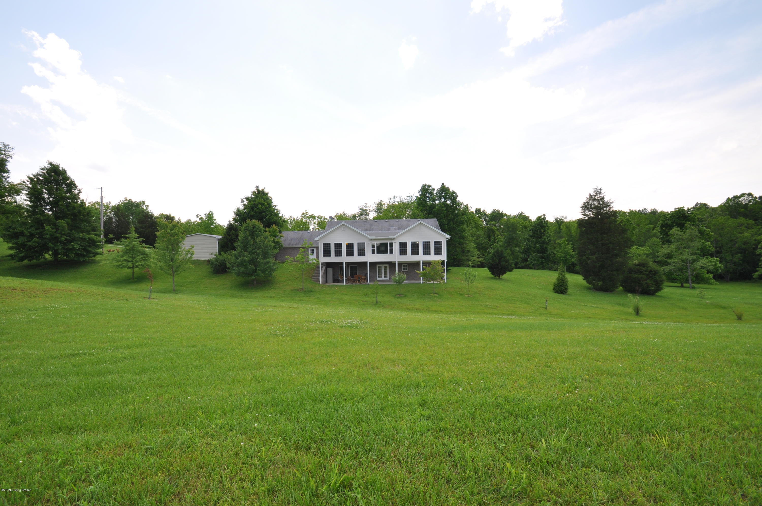 8868 Lagrange Road Smithfield, KY 40068 - Photo 2 of 98 DSC_0480