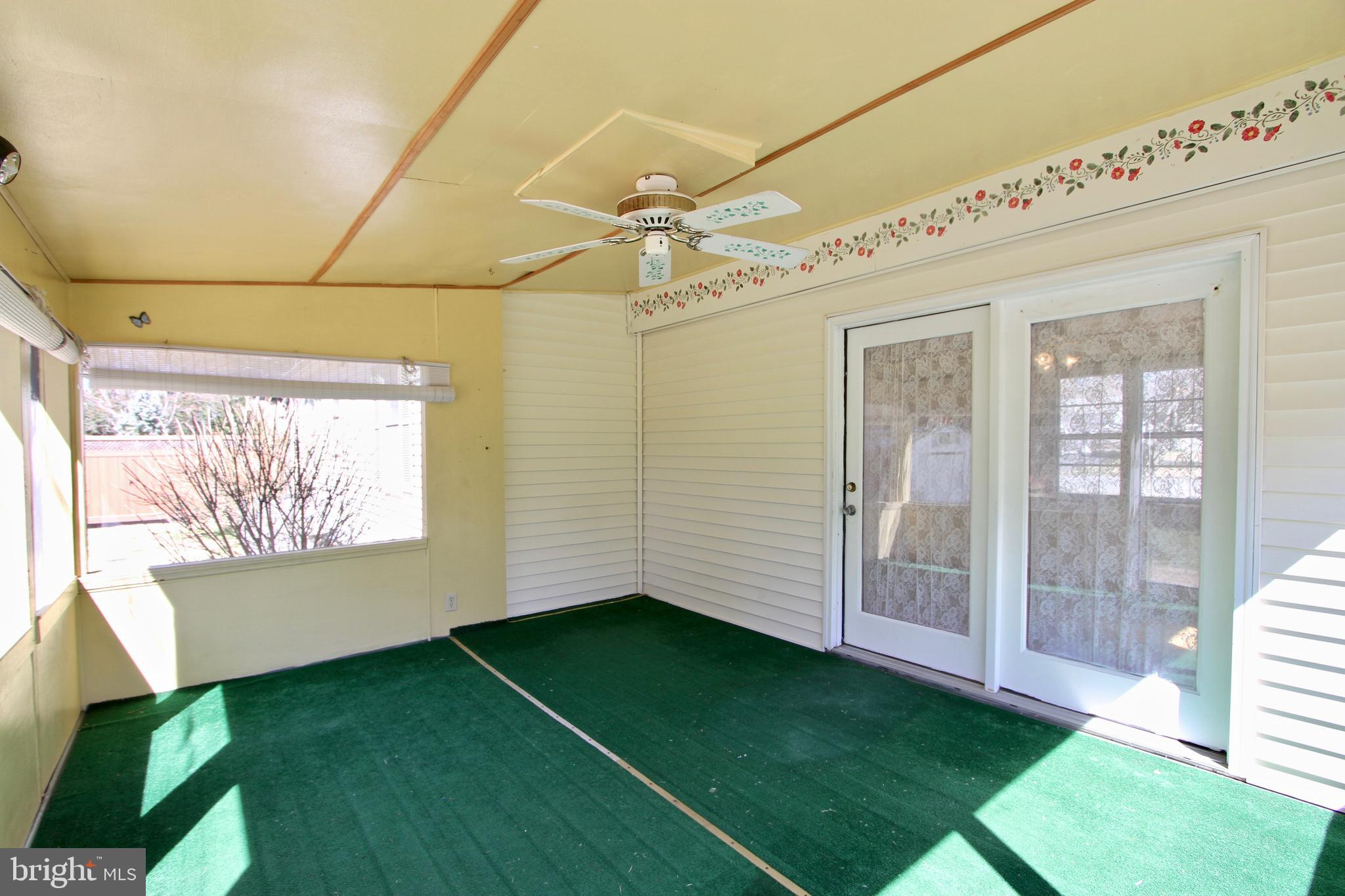 514 Sunset Road Dover, DE 19901 - Photo 21 of 29 family room
