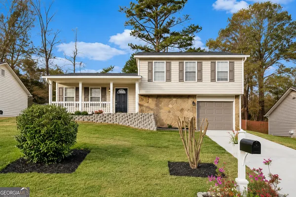 $295,000 | 5672 La Fleur Trail, Stonecrest, GA 30038