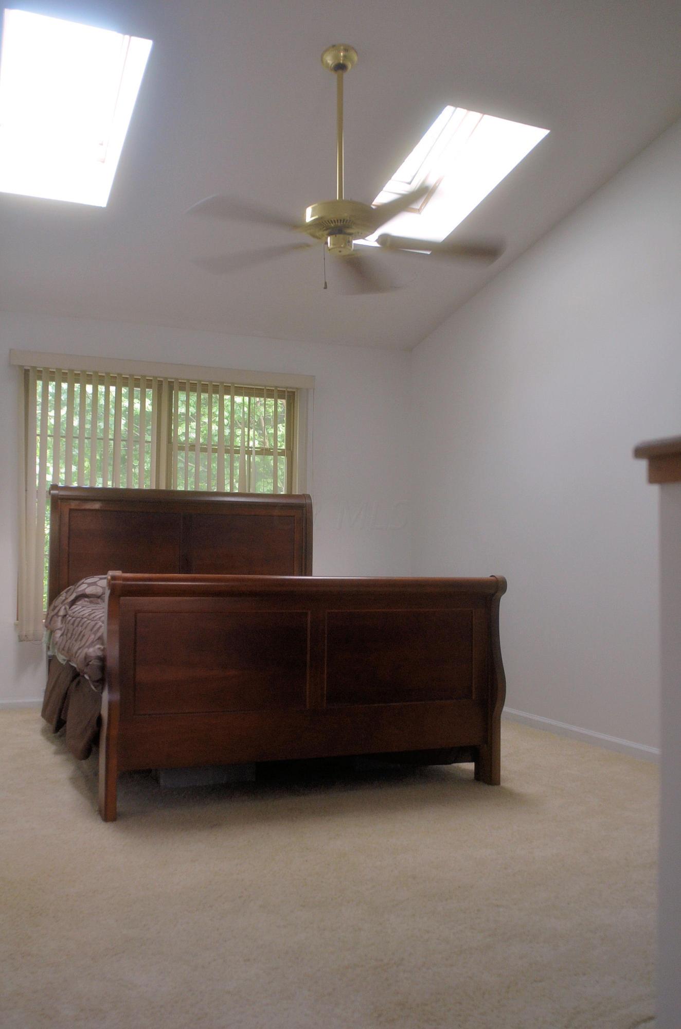 2884 Barrows Road Columbus, OH 43232 - Photo 14 of 26 Gallery Image 14