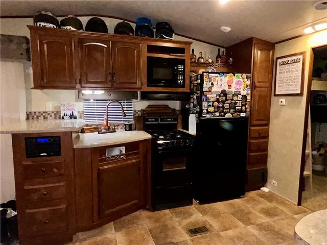 $134,900 | 8785 Northwest Glenwood Road, Amity, MO 64422