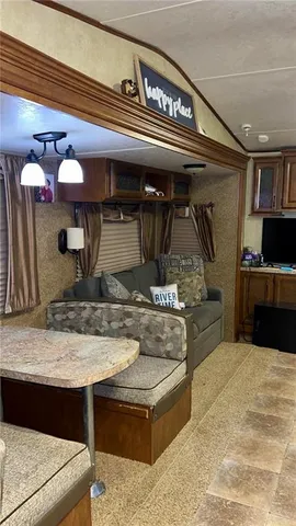 $134,900 | 8785 Northwest Glenwood Road, Amity, MO 64422