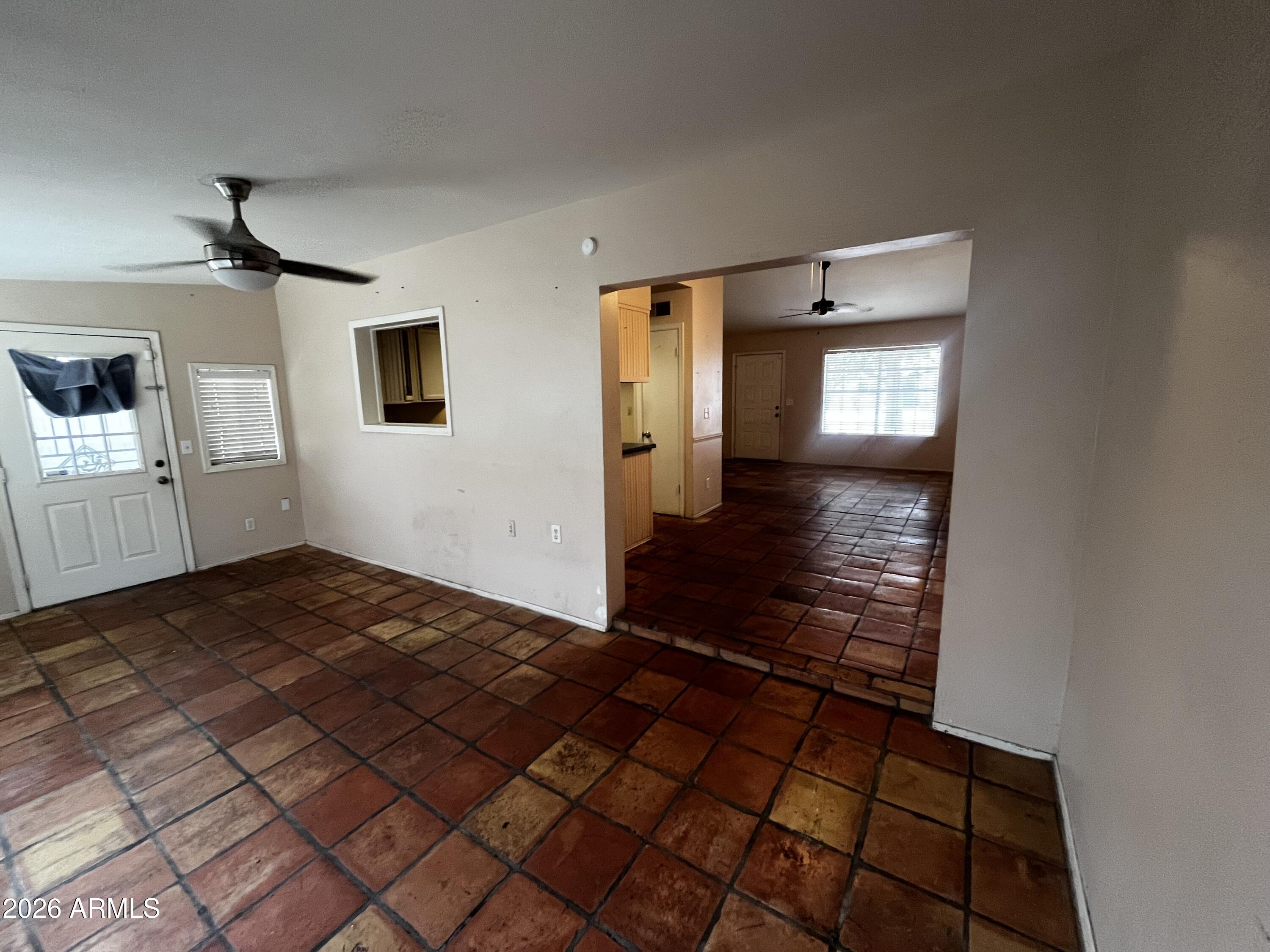 5922 West Hearn Road Glendale, AZ 85306 - Photo 24 of 45 IMG_3151