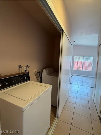 $1,700 | 5947 Via La Contera Drive, Las Vegas, NV 89122