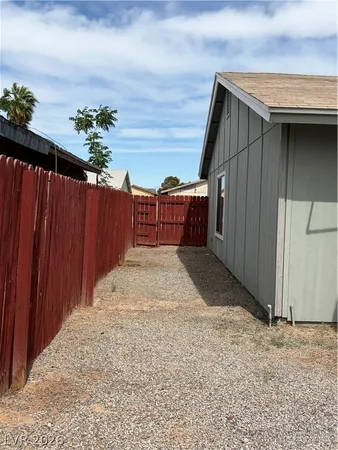$1,700 | 5947 Via La Contera Drive, Las Vegas, NV 89122