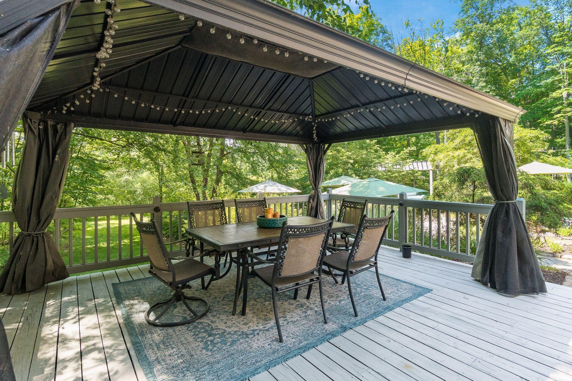 7380 Red Bank Road Westerville, OH 43082 - Photo 15 of 84 Deck