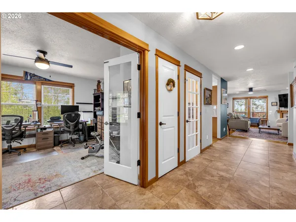 $675,000 | 1261 Southwest Binford Lake Parkway, Gresham, OR 97080