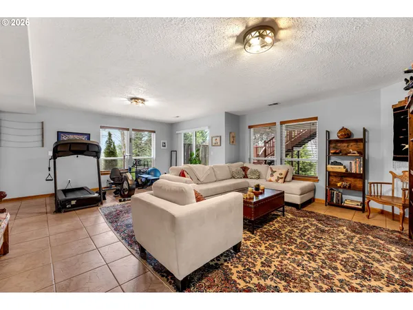 $675,000 | 1261 Southwest Binford Lake Parkway, Gresham, OR 97080