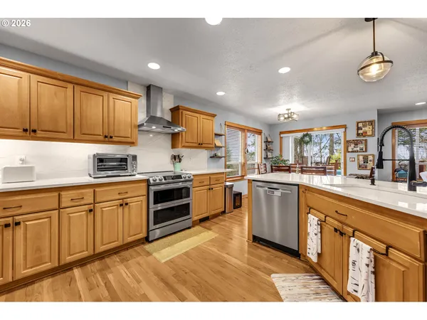 $675,000 | 1261 Southwest Binford Lake Parkway, Gresham, OR 97080
