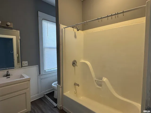 $55,000 | 929 West Brons Avenue, Peoria, IL 61604