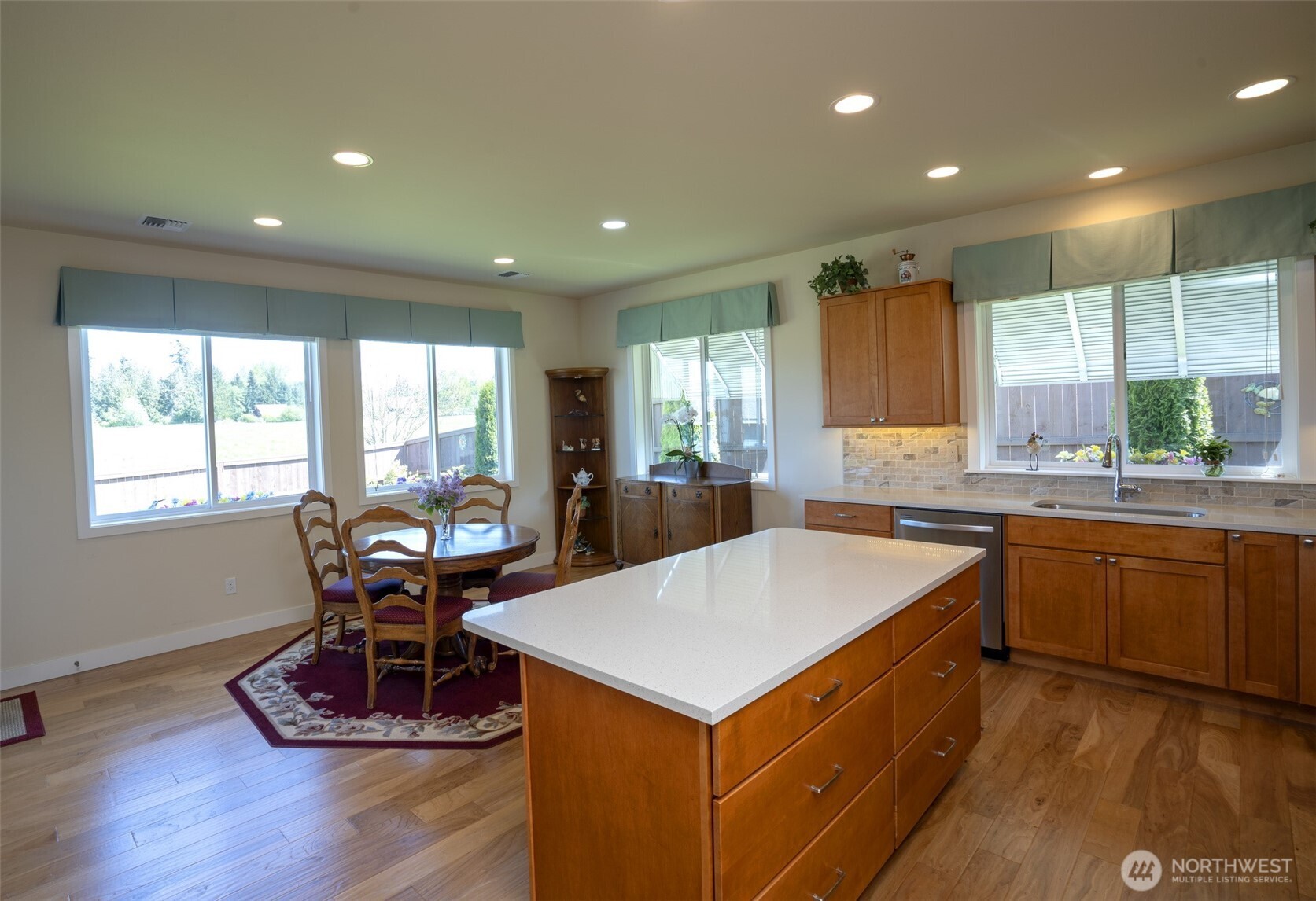 71 Lillian Ridge Drive Sequim, WA 98382 - Photo 10 of 37