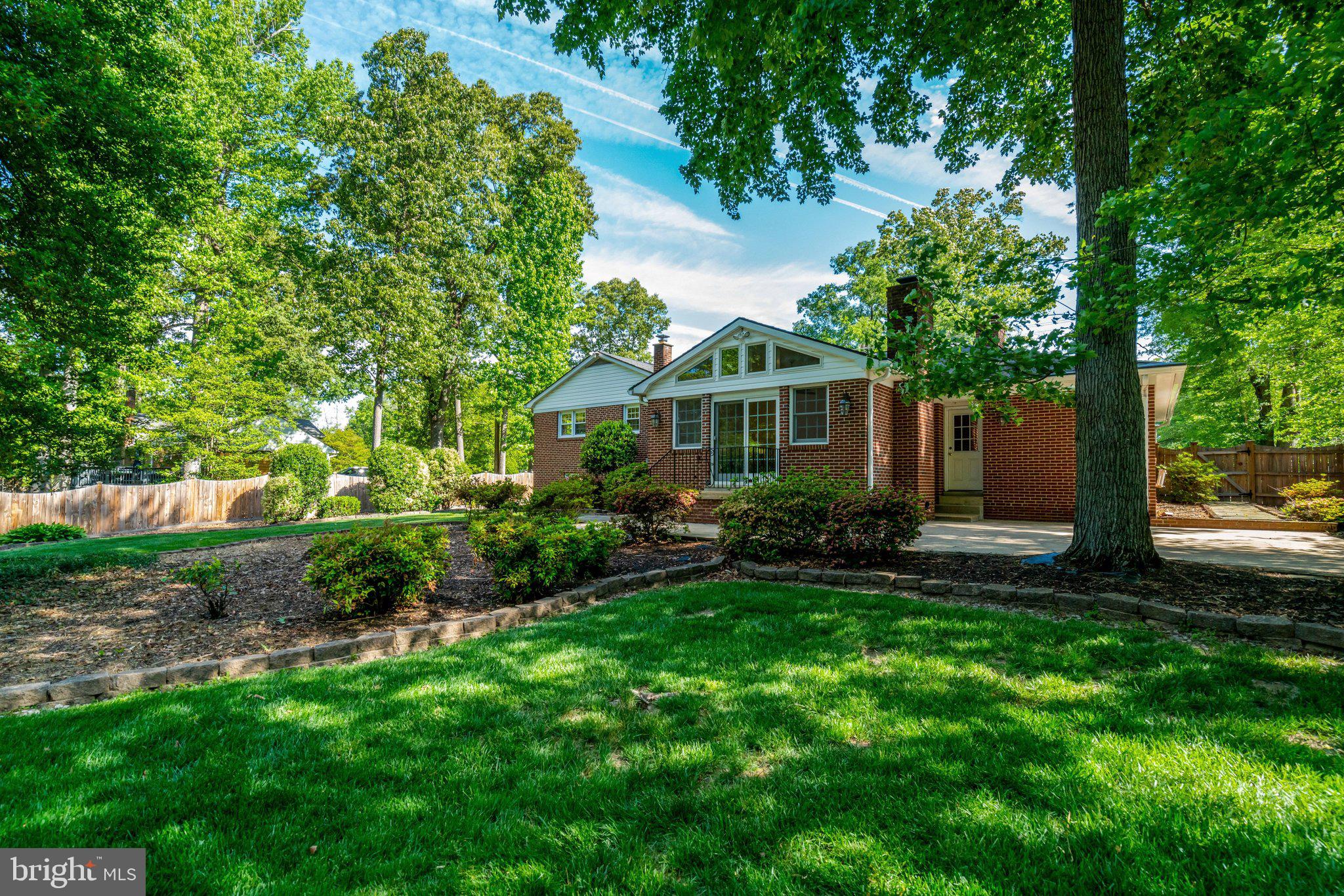4409 Ferry Landing Road Alexandria, VA 22309 - Photo 61 of 68 Lush lawn
