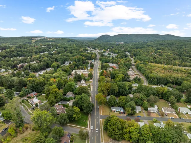 $5,000 | 2750 Whitney Avenue, Hamden, CT 06518