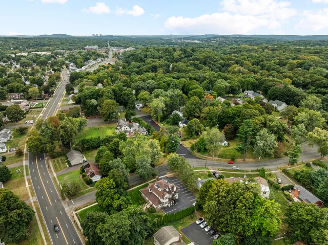 $5,000 | 2750 Whitney Avenue, Hamden, CT 06518