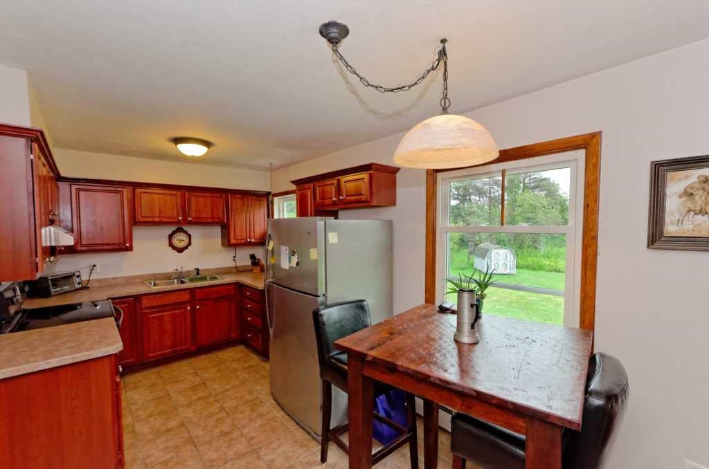 25 Locust Grove Road Greenfield, NY 12866 - Photo 3 of 23 Photo 3