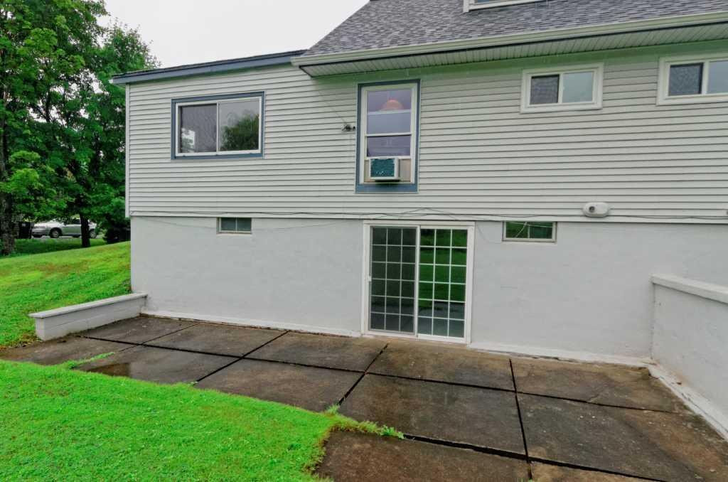 25 Locust Grove Road Greenfield, NY 12866 - Photo 10 of 23 Photo 10
