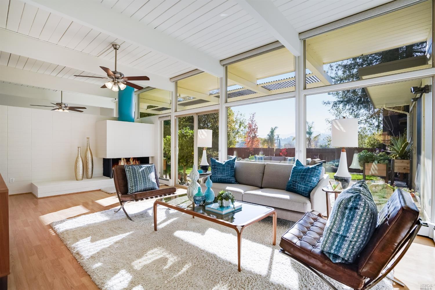 725 Las Colindas Road San Rafael, CA 94903 - Photo 1 of 1 a living room with furniture