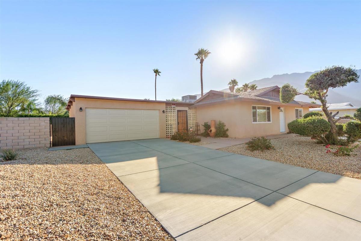 1125 East Racquet Club Road Palm Springs, CA 92262 - Photo 28 of 29 26-Front