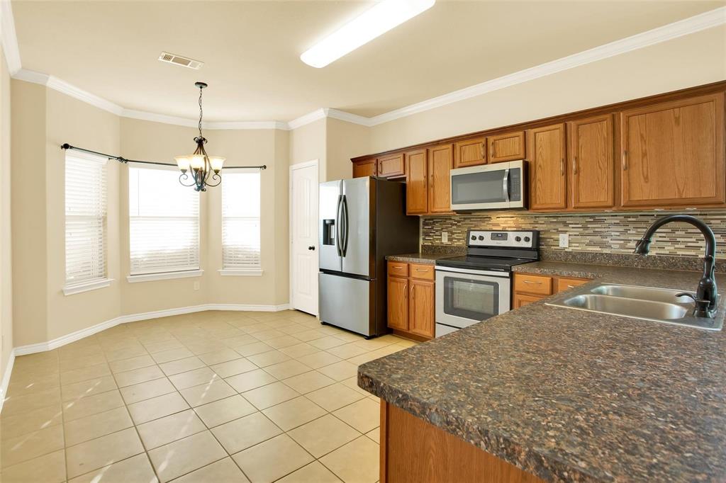 4813 Pinnacle Place Denison, TX 75021 - Photo 6 of 26