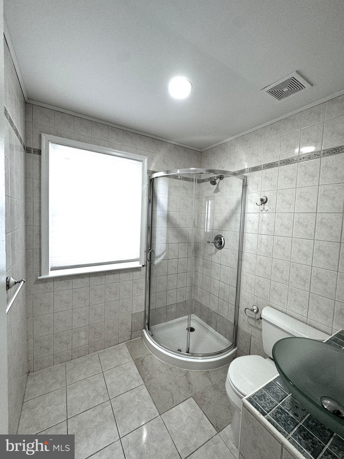 121 Rennard Place Philadelphia, PA 19116 - Photo 18 of 23