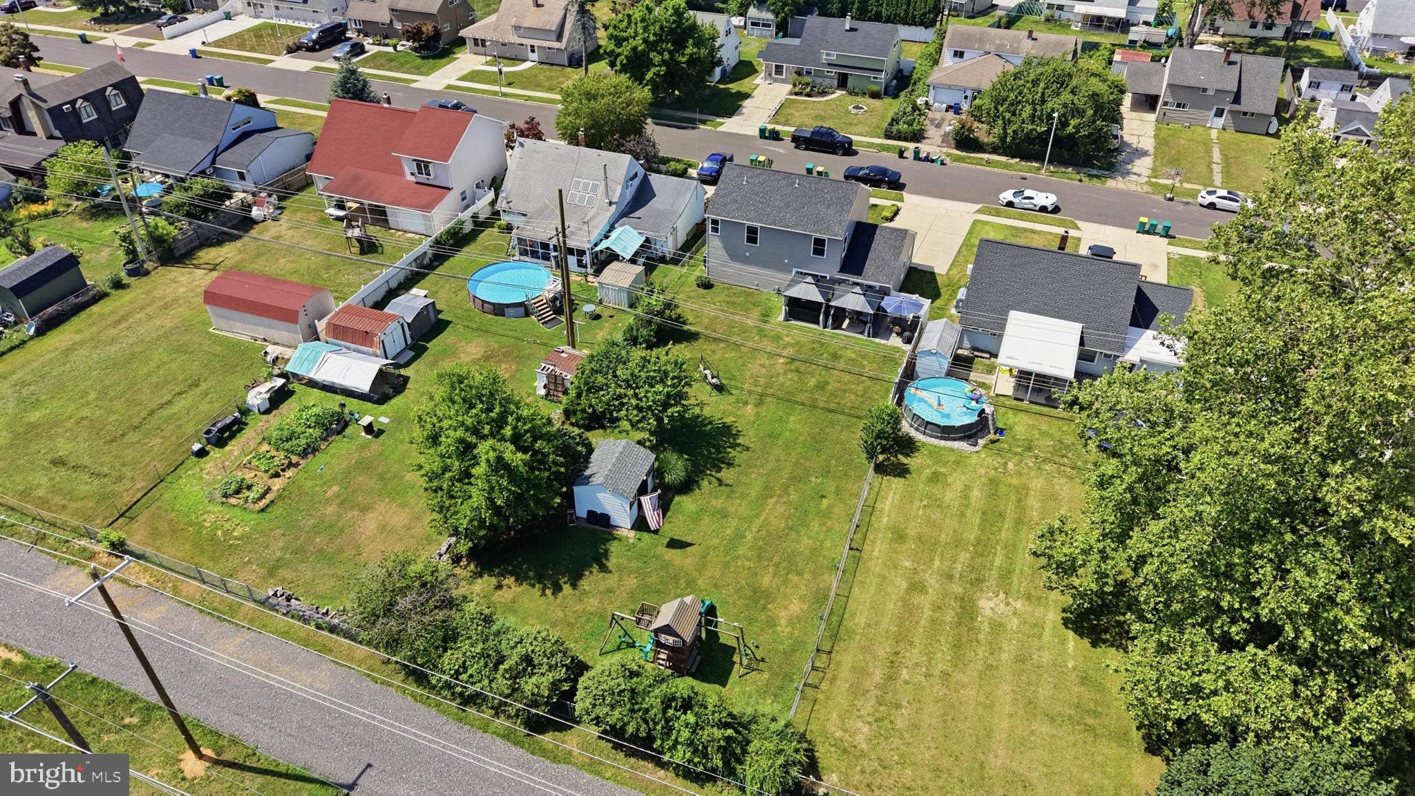 24 Idolstone Road Levittown, PA 19057 - Photo 42 of 44