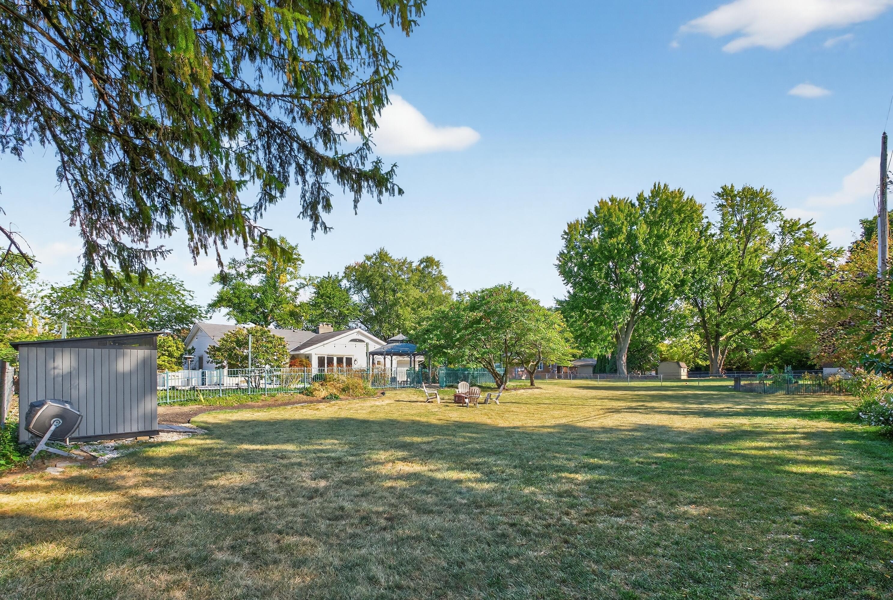 3347 Colchester Road Columbus, OH 43221 - Photo 28 of 42 Plenty of room for a full sized Volleyball court. The power lines are buried for plenty of room to play.