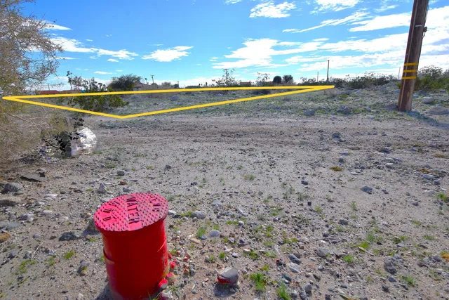 $13,500 | 1570 Arctic Avenue, Thermal, CA 92274