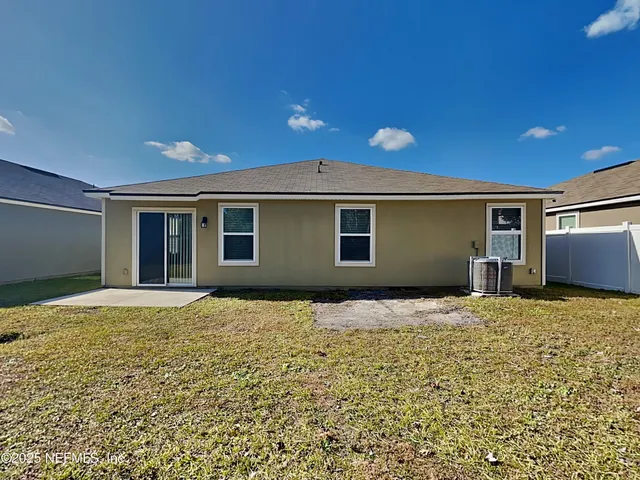 $2,149 | 12043 Sea Grove Place, Jacksonville, FL 32218