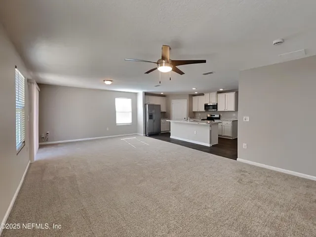 $2,149 | 12043 Sea Grove Place, Jacksonville, FL 32218