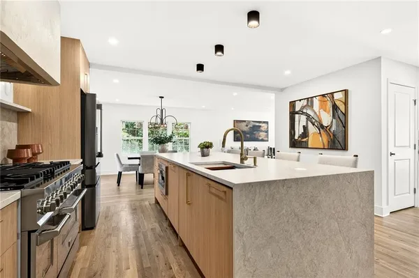 $1,275,000 | 2603 Kings Lake Court Northeast, Atlanta, GA 30345