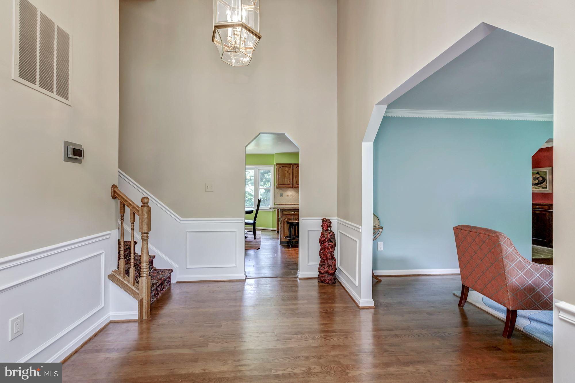 2305 Holly Spring Drive Silver Spring, MD 20905 - Photo 2 of 30 Interior (General)
