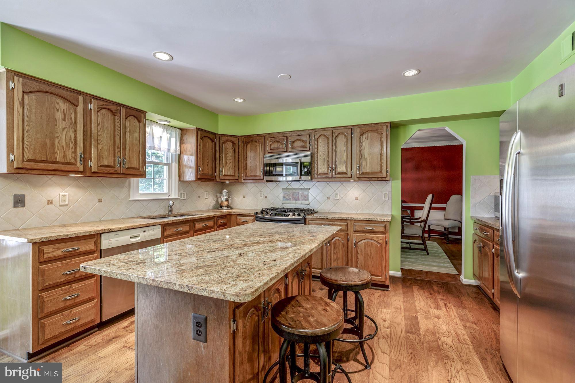 2305 Holly Spring Drive Silver Spring, MD 20905 - Photo 11 of 30 Kitchen
