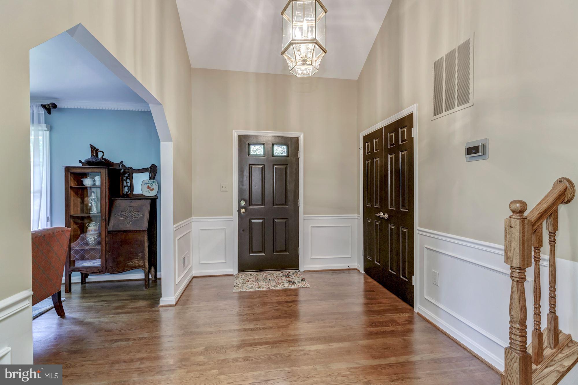 2305 Holly Spring Drive Silver Spring, MD 20905 - Photo 3 of 30 Interior (General)