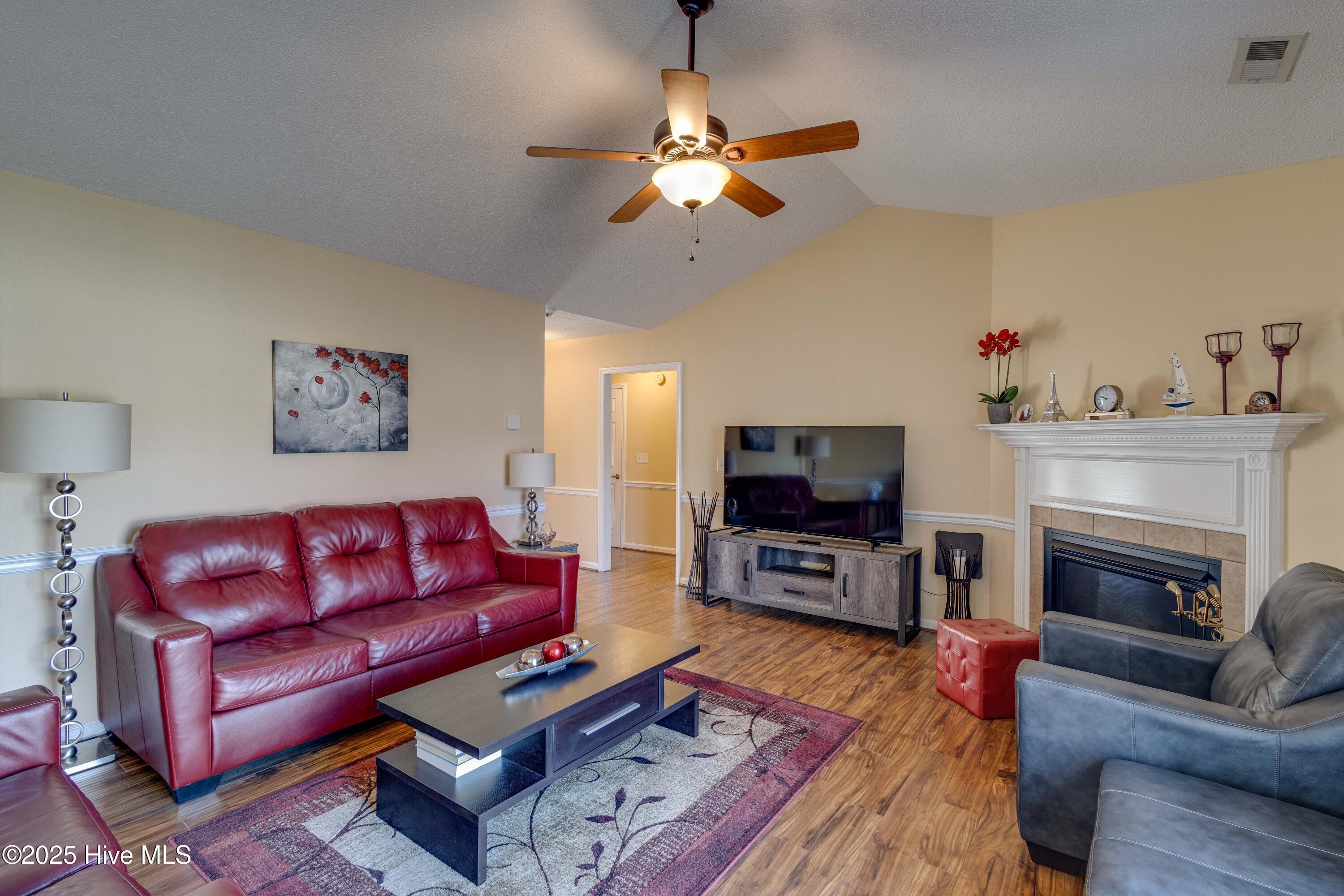 217 Fairmount Way New Bern, NC 28562 - Photo 20 of 50 IMG_9325