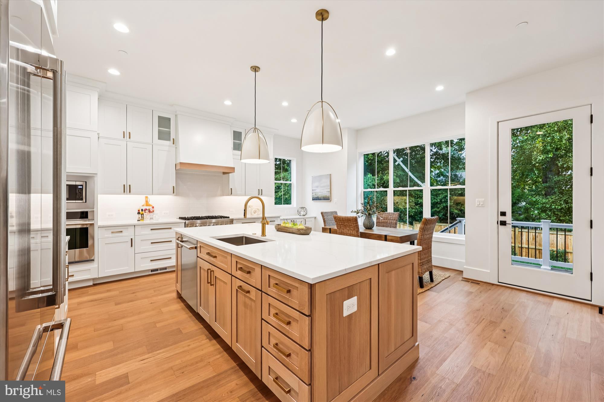 5605 Glenwood Road Bethesda, MD 20817 - Photo 14 of 57 Kitchen
