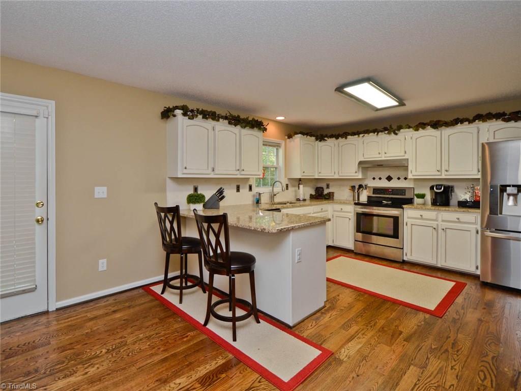 8992 Pepper Ridge Court Oak Ridge, NC 27310 - Photo 11 of 30