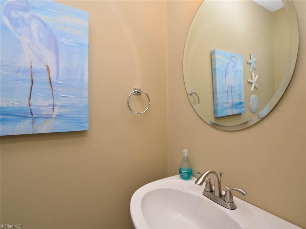 8992 Pepper Ridge Court Oak Ridge, NC 27310 - Photo 17 of 30