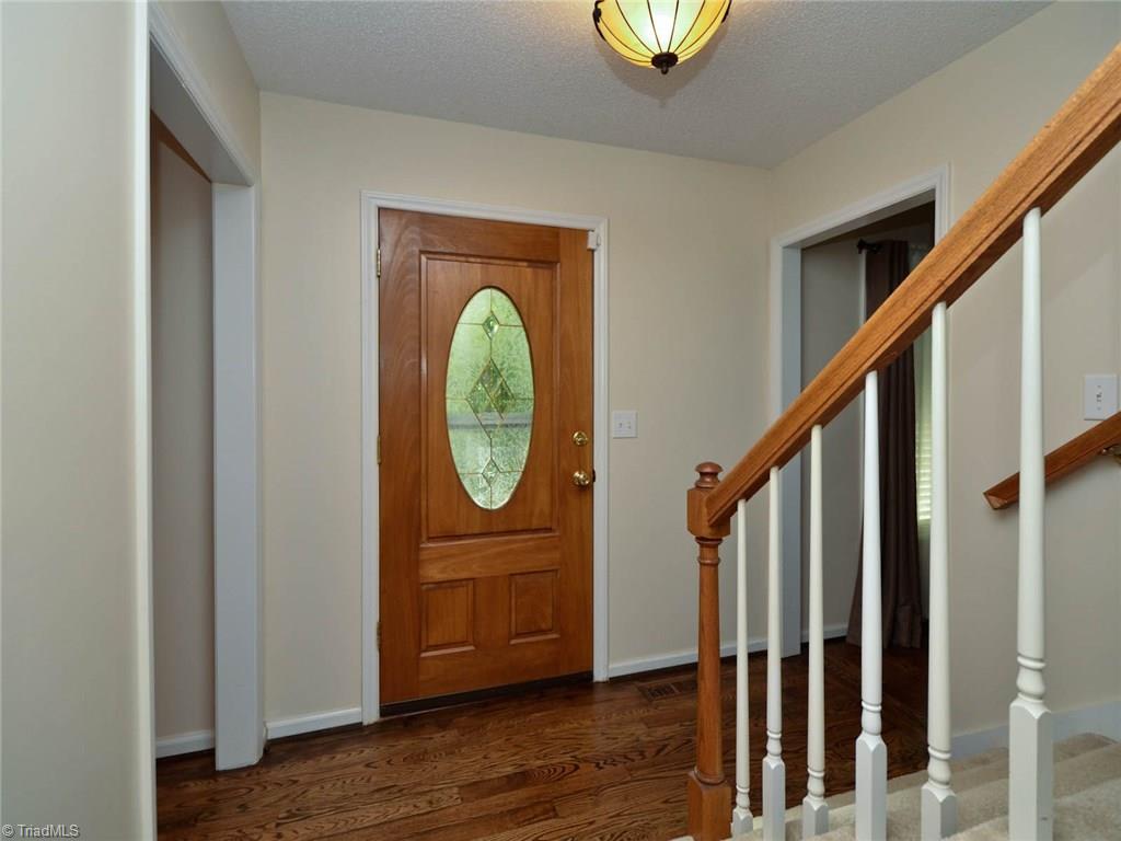 8992 Pepper Ridge Court Oak Ridge, NC 27310 - Photo 5 of 30